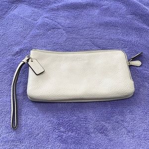 Wristlet